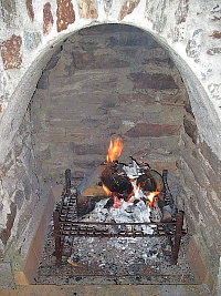 der Müll und die Reste können dabei gleich mit verbrannt werden.