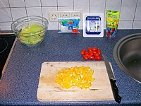 Schneiden Sie die Tomaten